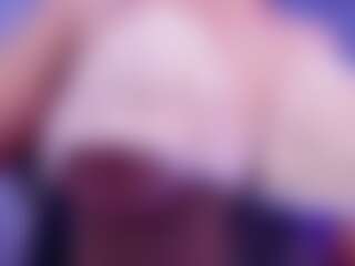 apolonia333's Live Sex Cam Show