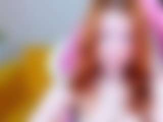 Live cam show with ari-kittyy - College on AdultVida.com