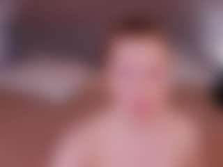 Live cam show with ari-kittyy - Green Eyes on https://playwithruby.com