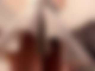 ari-kittyy's Live Sex Cam Show
