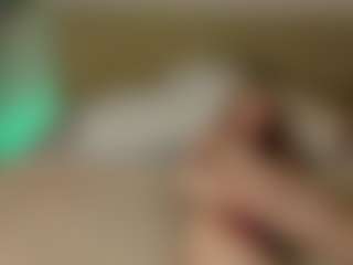 ari-kittyy's Live Sex Cam Show