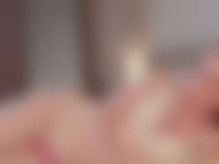 Live cam show with ari-kittyy - Green Eyes on Camsoda