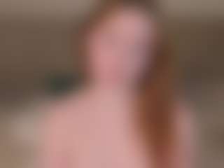 Live cam show with ari-kittyy - Oil on Camversity