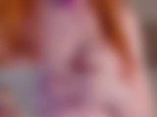 Live cam show with ari-kittyy - Camel Toe on Camsoda