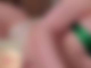 Live cam show with ari-kittyy - Ass Clapping on Camsoda