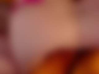 ari-kittyy's Live Sex Cam Show