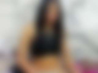 Live cam show with Aurora - Fingering Latina on Camsoda | colombia