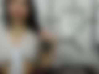 Live cam show with Aurora - Striptease on CamSodaAdn