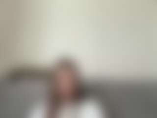 AvrilBaggett's Live Sex Cam Show