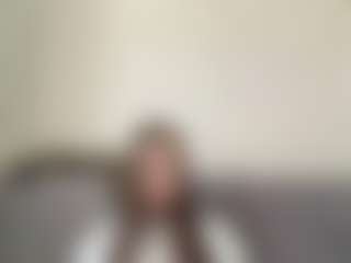 AvrilBaggett's Live Sex Cam Show