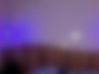 Bella01's Live Sex Cam Show