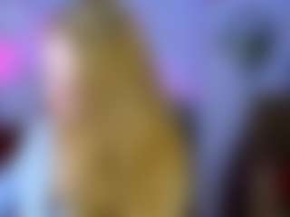elyra-lir's Live Sex Cam Show