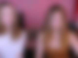 elyra-lir's Live Sex Cam Show