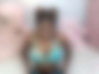 EmmaRoswel's Live Sex Cam Show