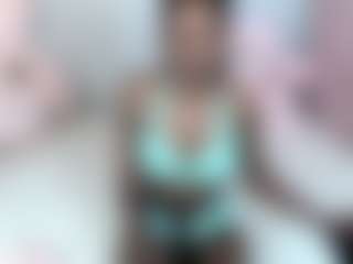 EmmaRoswel's Live Sex Cam Show