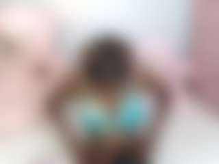 Live cam show with EmmaRoswel - Ebony on Sex Cam Show