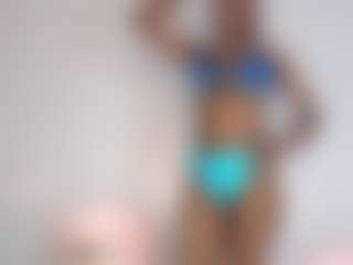 Live cam show with EmmaRoswel - Black MILF on Sex Cam Show