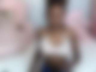 Live cam show with EmmaRoswel - Ebony on Dolls Live
