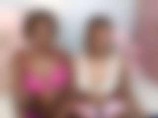 EmmaRoswel's Live Sex Cam Show