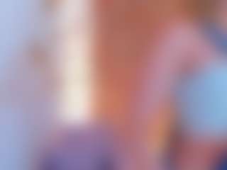 Live cam show with lucy-davies - Colombia on makecum.org