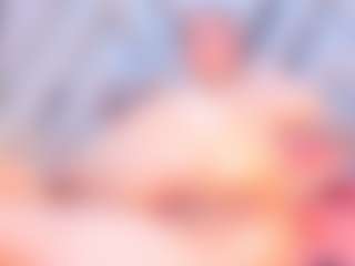 Live cam show with meganbosch - Smoking on https://playwithruby.com
