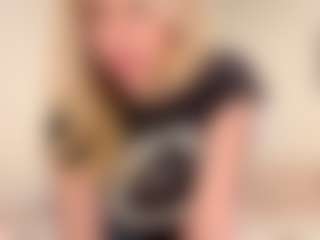 Oly's Live Sex Cam Show