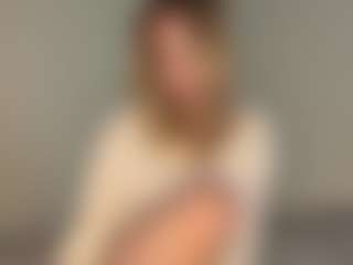 Oly's Live Sex Cam Show