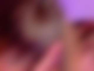 Live cam show with SiennaShinee - Middle Aged on crypto-cams