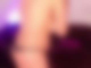 SiennaShinee's Live Sex Cam Show