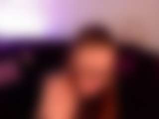 Live cam show with SiennaShinee - Granny on Camsoda