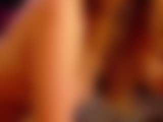 Live cam show with SiennaShinee - Mature on SinfulBabes
