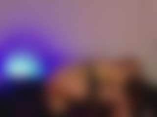 SiennaShinee's Live Sex Cam Show