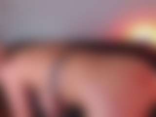 SiennaShinee's Live Sex Cam Show