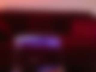 Live cam show with SiennaShinee - Granny on Camsoda