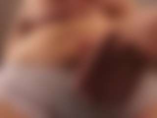 TraciKuhnel's Live Sex Cam Show