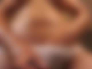 TraciKuhnel's Live Sex Cam Show