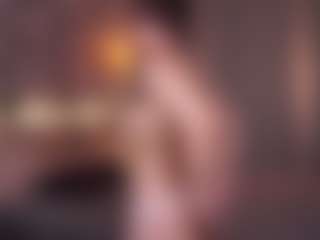 TraciKuhnel's Live Sex Cam Show