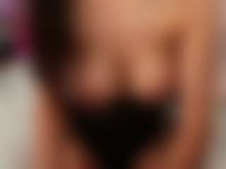 AvaaAddams's Live Sex Cam Show