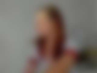 Live cam show with Kathrine-Meyer - Upskirt on livesuperchat.net