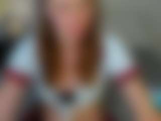 Live cam show with Kathrine-Meyer - Skinny MILF on UwU Esports