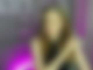 Live cam show with Kathrine-Meyer - Skinny MILF on 1on1-livenow