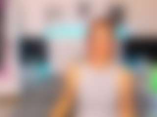 Live cam show with KiraNeww - Red Hair Young Adult on Camversity