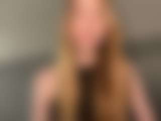 LaraeThurrell's Live Sex Cam Show