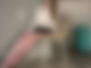 LaraeThurrell's Live Sex Cam Show