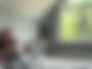 LaraeThurrell's Live Sex Cam Show