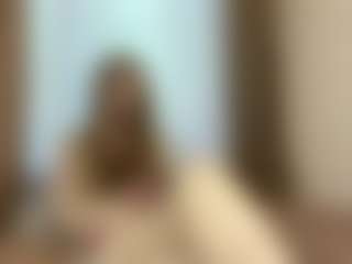LaraeThurrell's Live Sex Cam Show