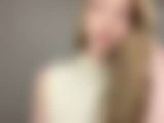 LaraeThurrell's Live Sex Cam Show