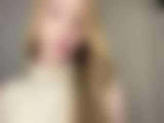 LaraeThurrell's Live Sex Cam Show