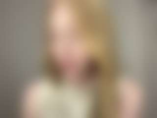 LaraeThurrell's Live Sex Cam Show