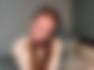 LaraeThurrell's Live Sex Cam Show